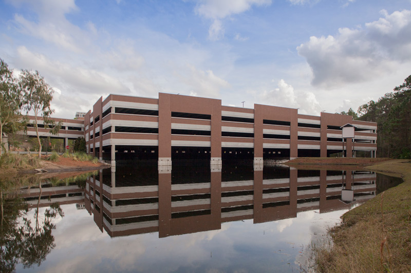 UNF – ELEVATED PARKING DECK